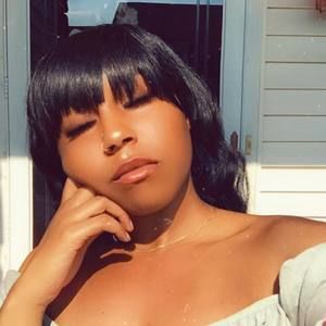 Meet your Posher, Dani